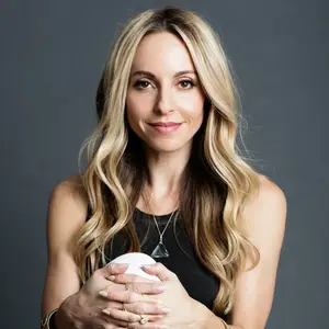 Gabrielle Bernstein author of Super Attractor