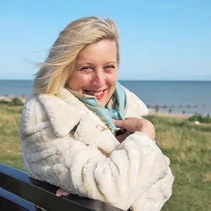 Annabelle thorpe author of 52 great british weekends (2)